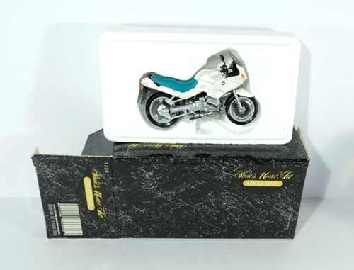 Paul model art cycle - paul’s,